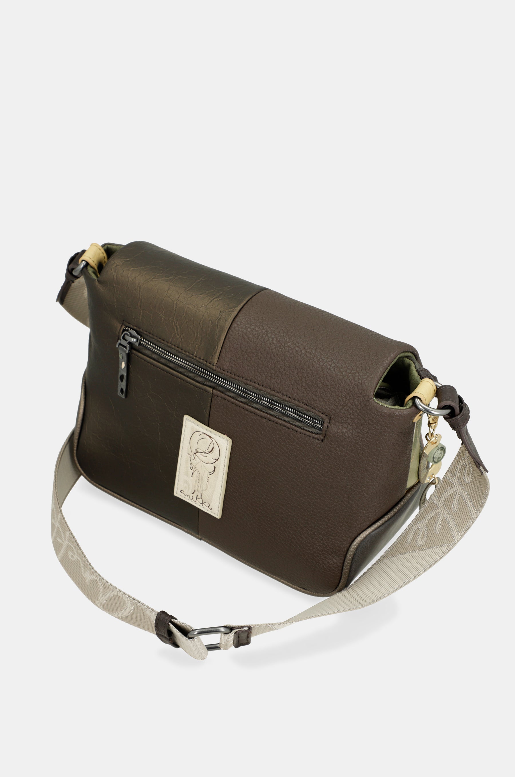 Bandolera con solapa estampada Amphora