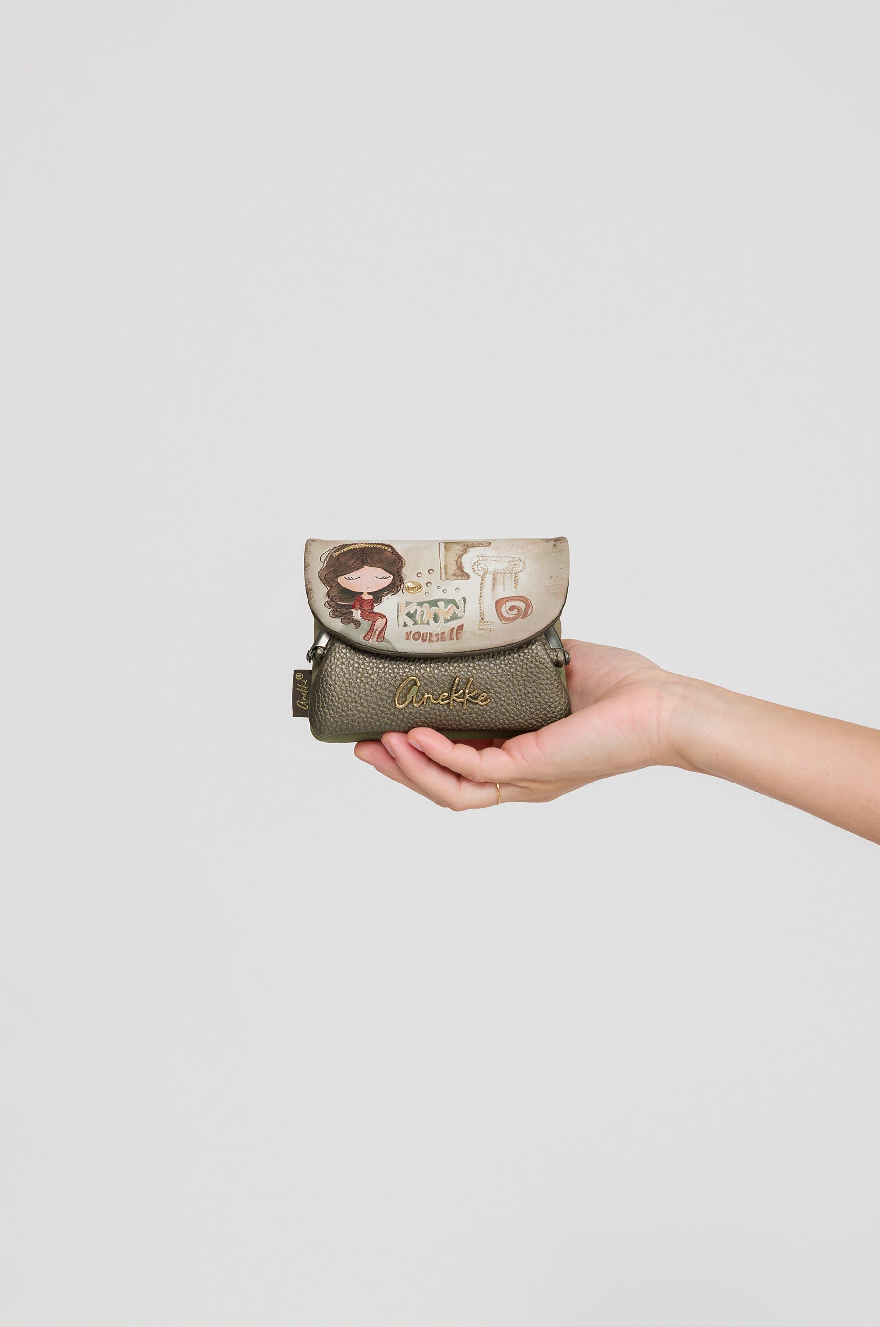 Monedero con solapa Muse