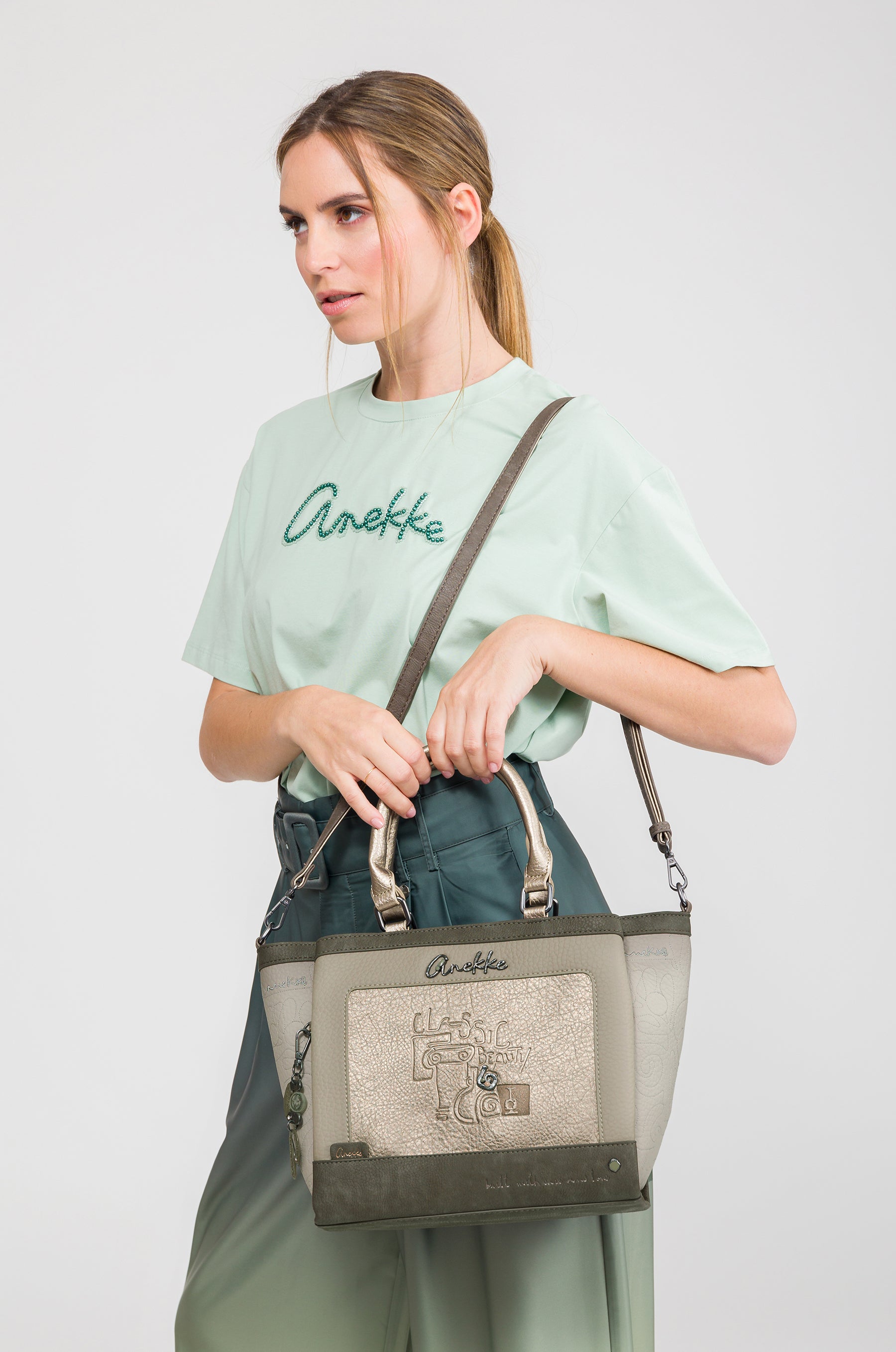 Bolso de asa corta Amphora