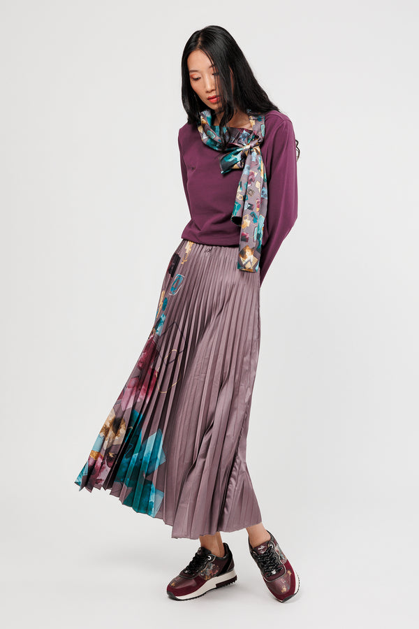 Falda plisada morada