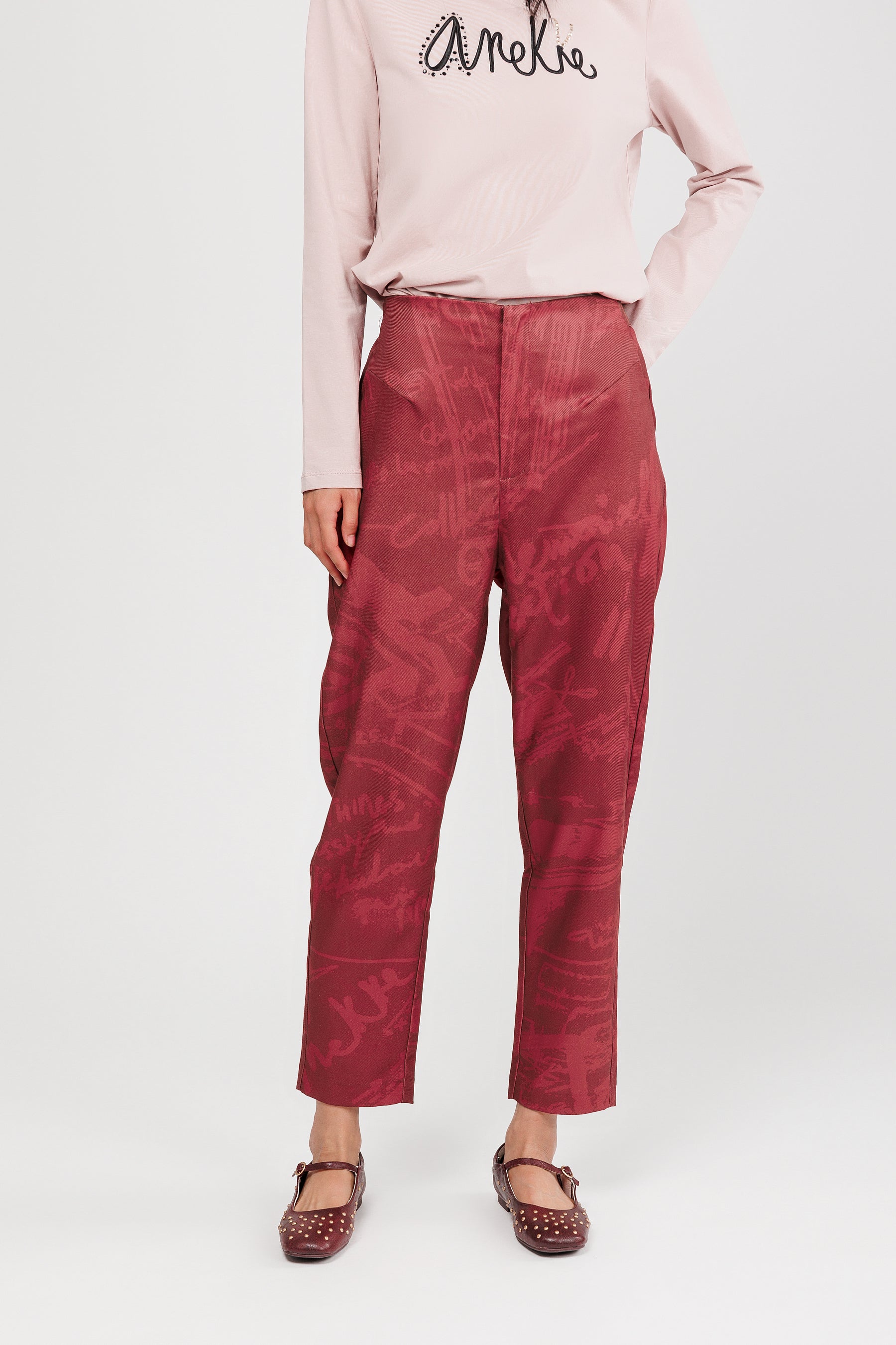 Pantalones burdeos