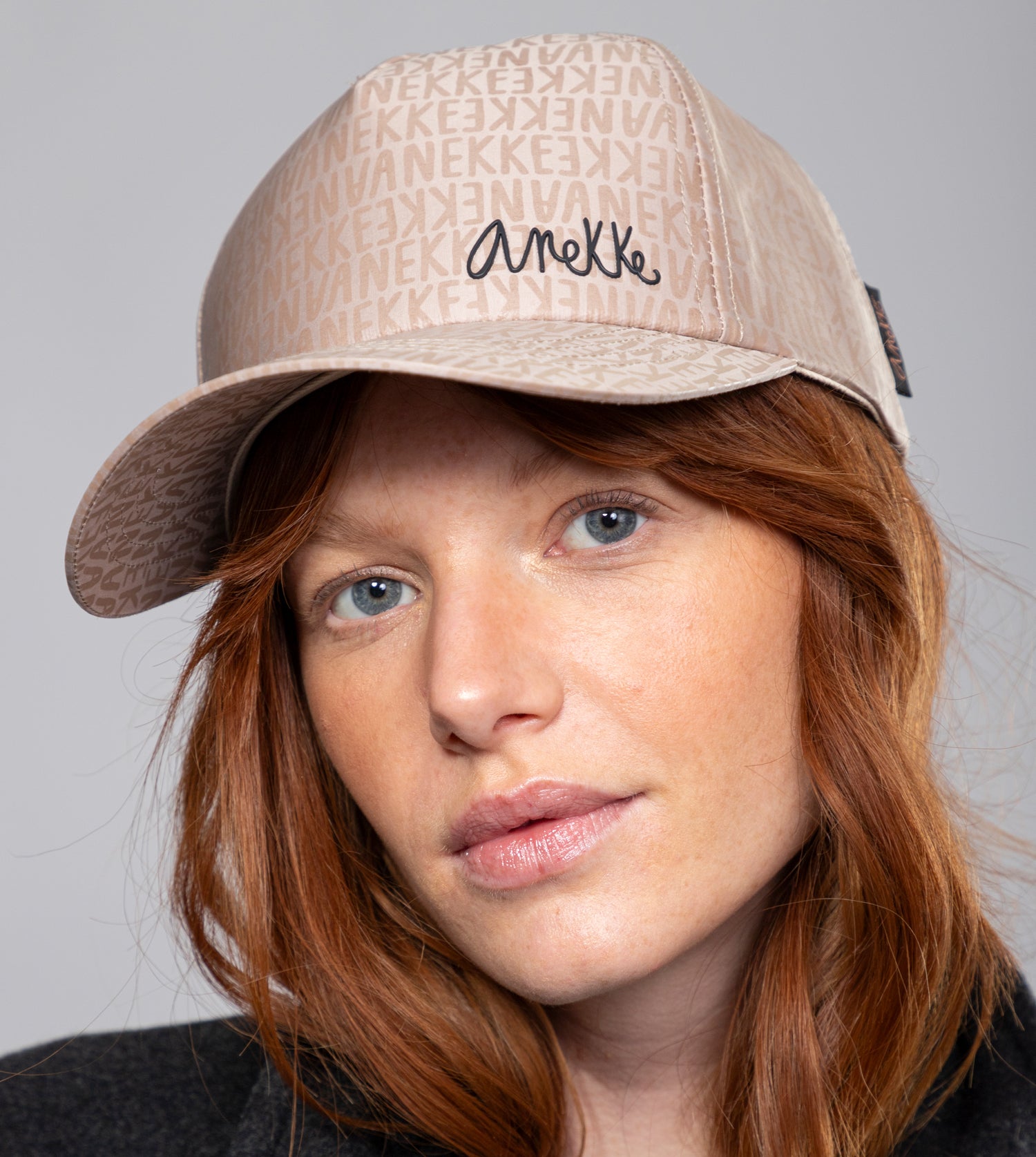 Gorra logo beige Contemporary