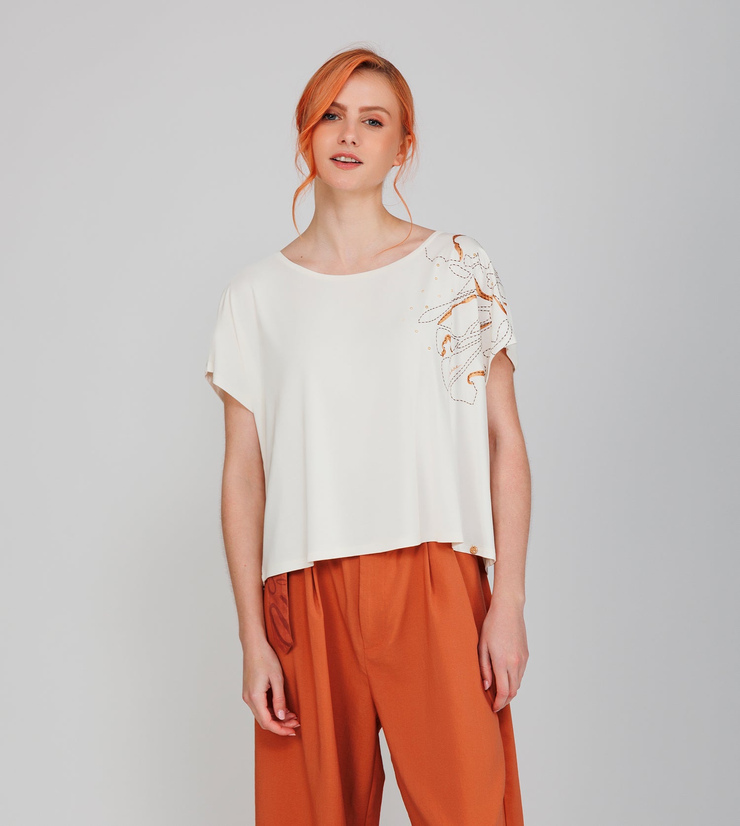 Camiseta beige Anekke