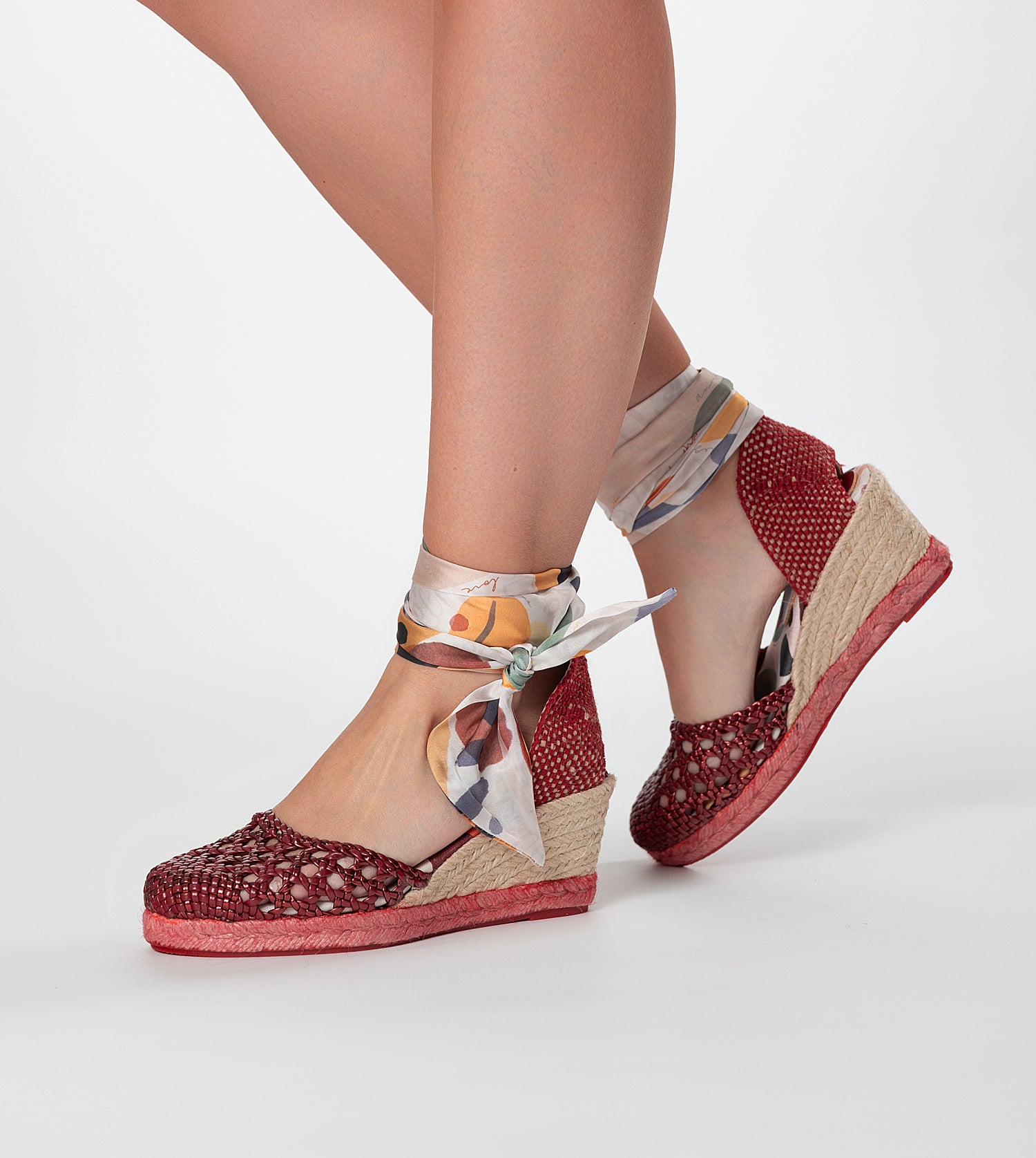 Sandalias de cuña rojas Alma