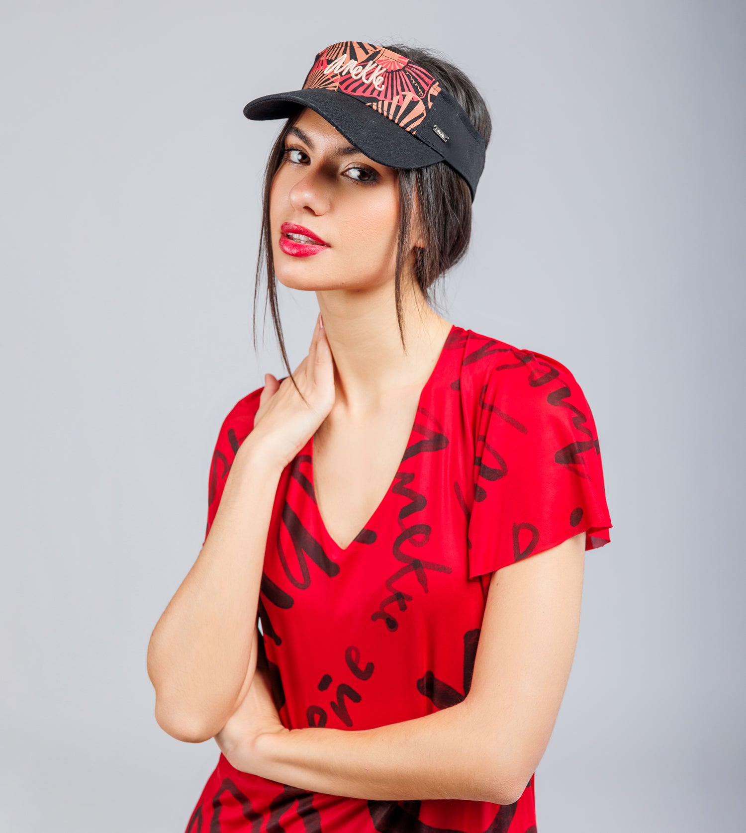 Visera negra estampada