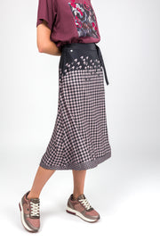 Falda cruzada gris y rosa