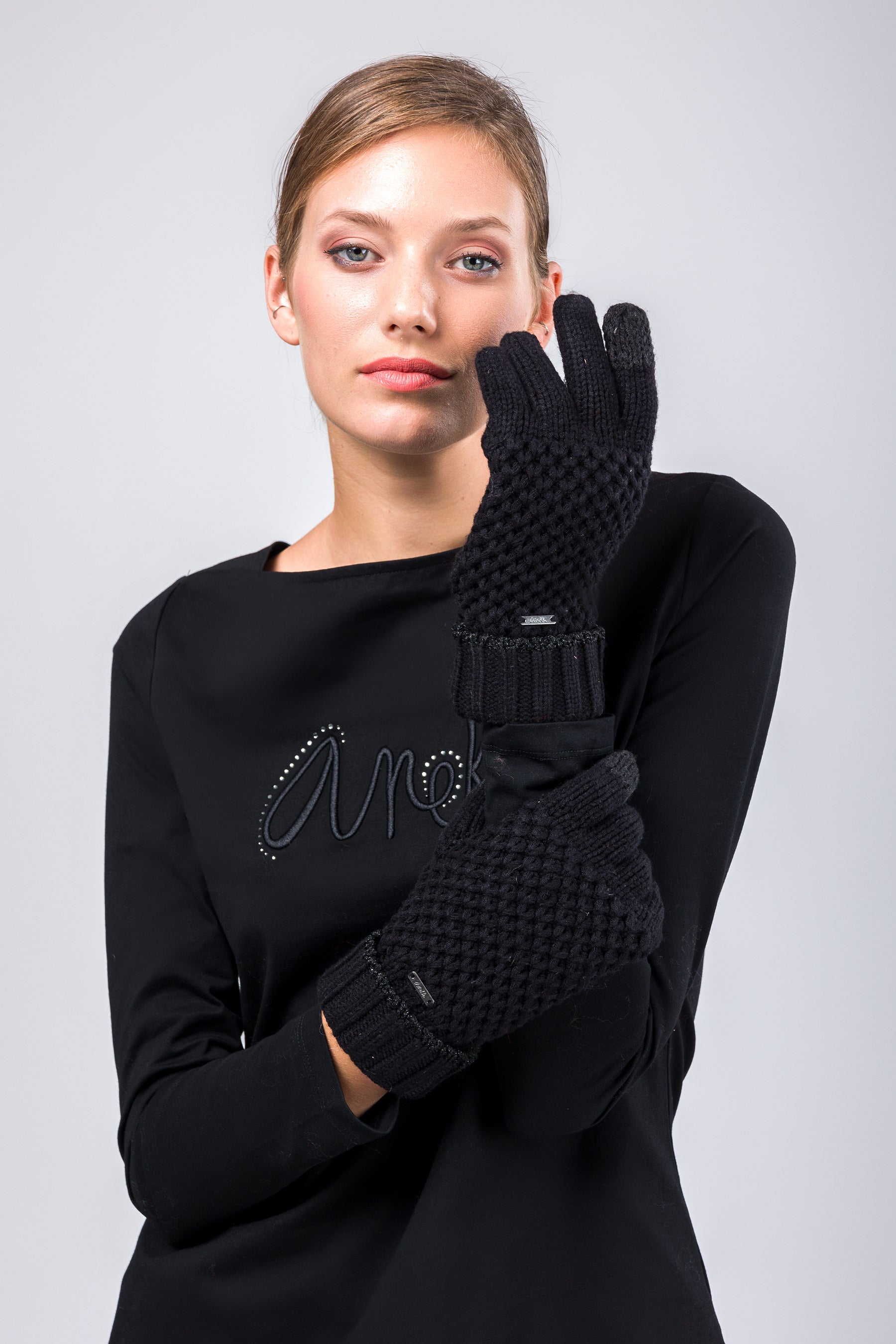 Guantes de punto negros