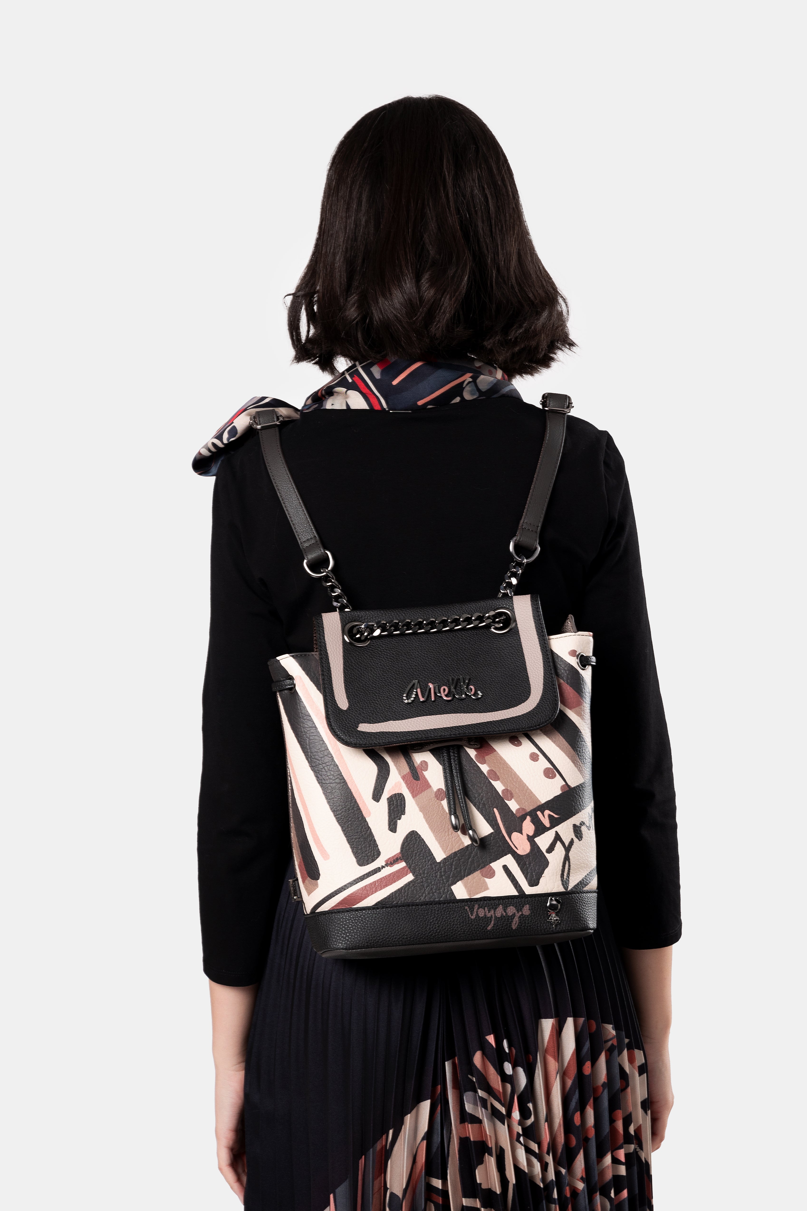 Mochila solapa Parisian