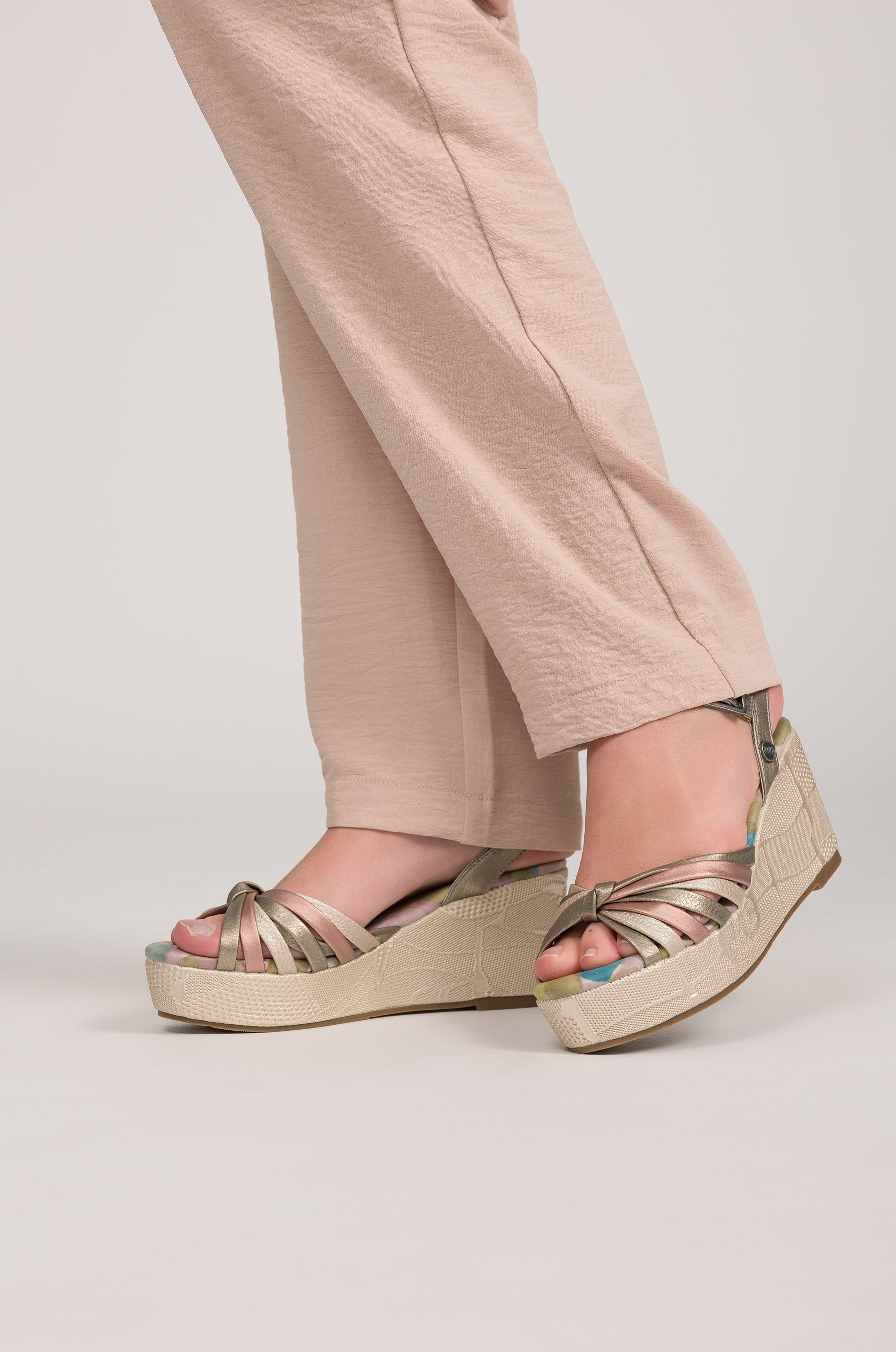 Sandalias cruzadas estampadas Bloom